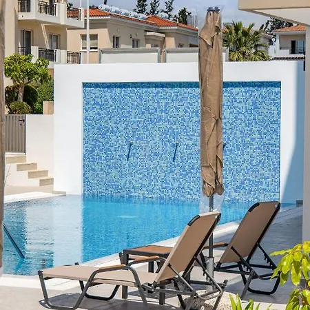 Adolina One Bedroom 102 By Ezoria Διαμέρισμα Πάφος